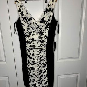 White House Black Market Instantly Slimming Sleeveless Dress